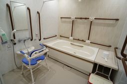 バリアフリー浴室写真