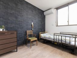 シンプルな個室の居室