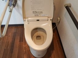 バリアフリートイレ