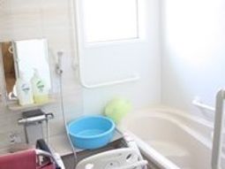 介護用バスルーム設備