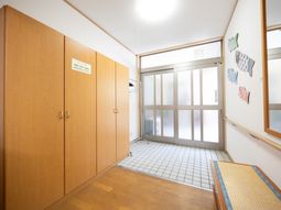 広い玄関