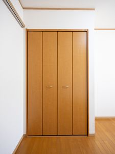 木製のクローゼット