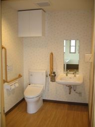 バリアフリーのトイレ設備