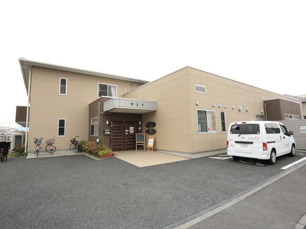 利便性の高い建物外観