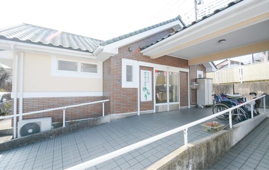 丁寧に造られた入口