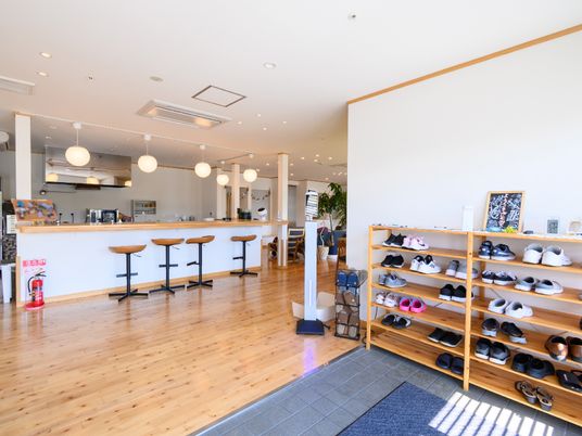 エントランスの内観