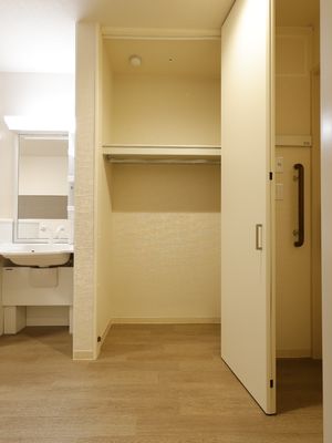 折りたたみ式の洗面台