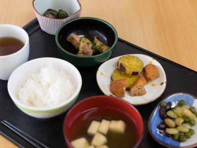 和風の栄養バランス食事 