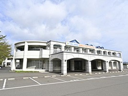 外観の建物正面  