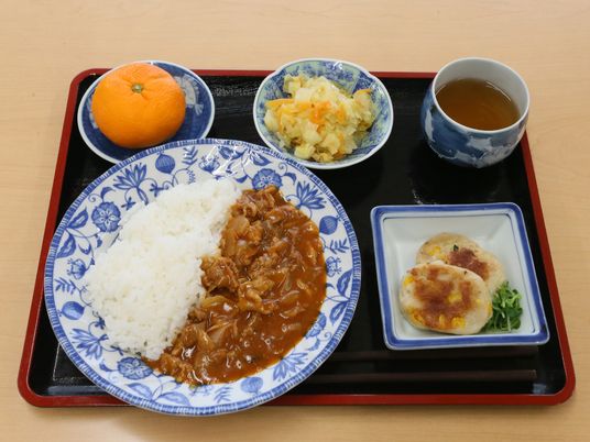 和風の食事セット