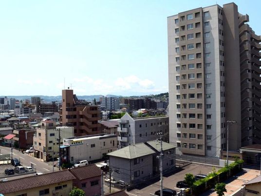 高層建築の外観