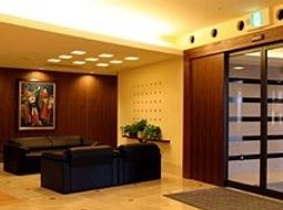 暖かみのあるエントランス