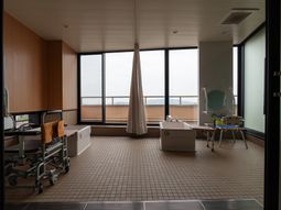 広々とした浴室