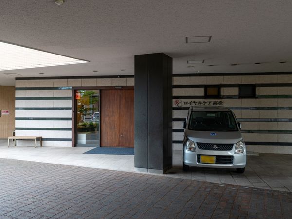 ゆったりとしたエントランス
