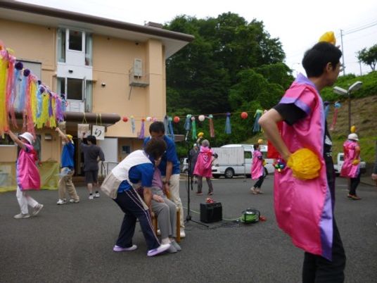 屋外で催されるイベント