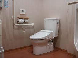 バリアフリー対応トイレ