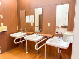 バリアフリー設計の洗面台