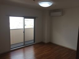 明るい空間の居室