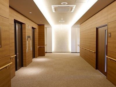 清潔感あふれる廊下