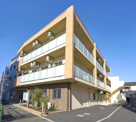 快適な建物の外観