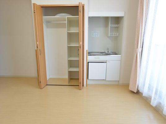 明るい空間の居室