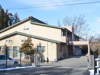 冬の日に撮影した施設外観