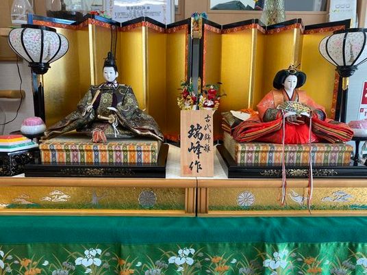 雛人形の飾られた空間