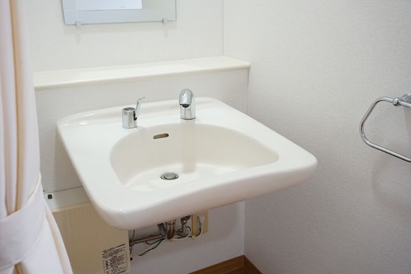 清潔な洗面台