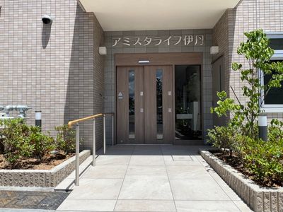 アクセス良好なエントランス