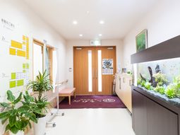 暖かい雰囲気のエントランス