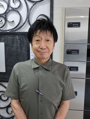 明るい表情のスタッフ