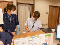 スタッフが話す休憩室