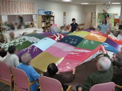 色彩豊かな室内