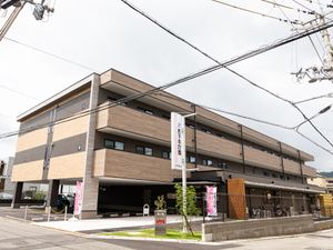 モダンなデザインの外観