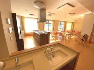 明るい食堂  