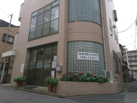 施設の外観  