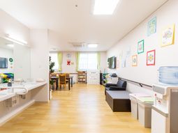 明るいリビングスペース