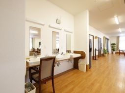 清潔な洗面スペース