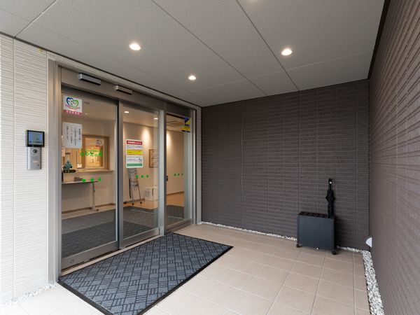 清潔なエントランス