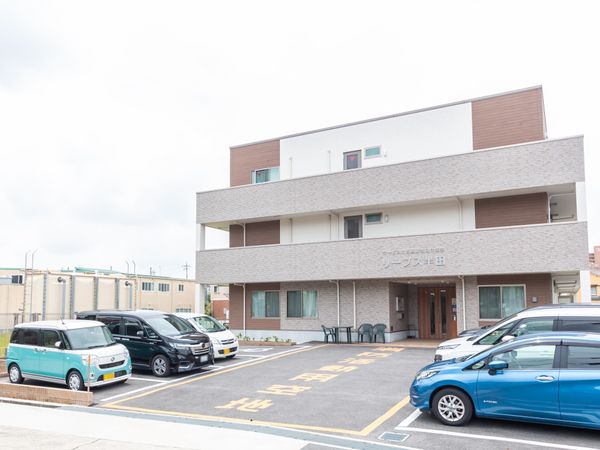 清潔感のある建物外観