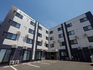 現代的な建物の外観
