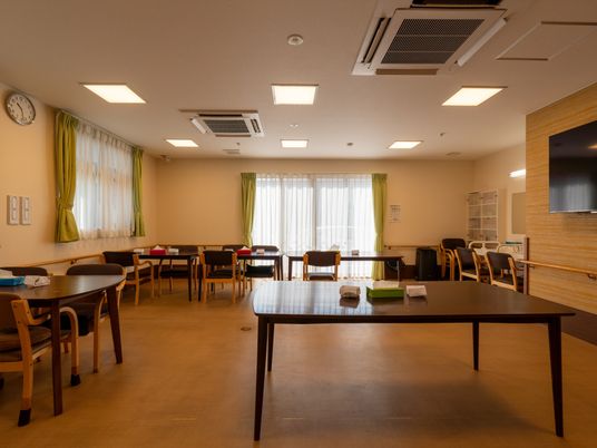 広々とした清潔な食堂