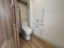 安全設計のトイレ