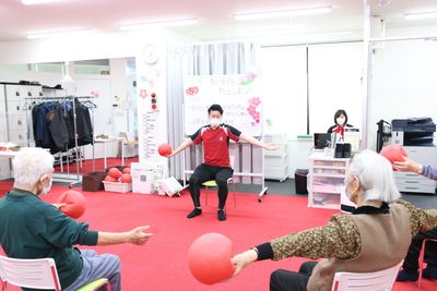 運動指導の様子の部屋