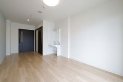 広々とした居室の様子