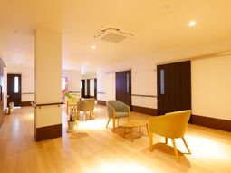 快適なラウンジの様子