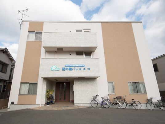 清潔感のある建物外観