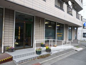 清潔感あるエントランス