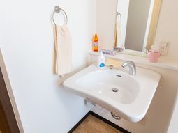 清潔な洗面所の光景