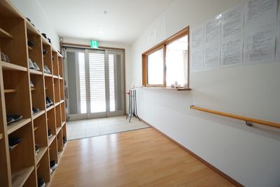 廊下と靴収納棚